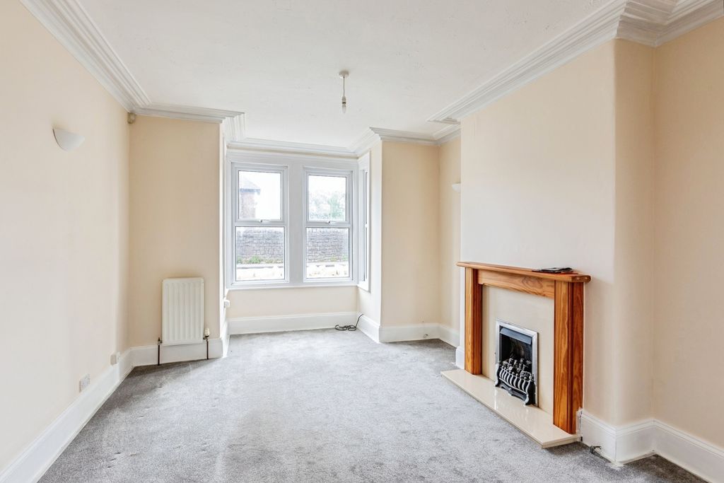 Property photo 3 of 18 Pbox-Img.Jpg
