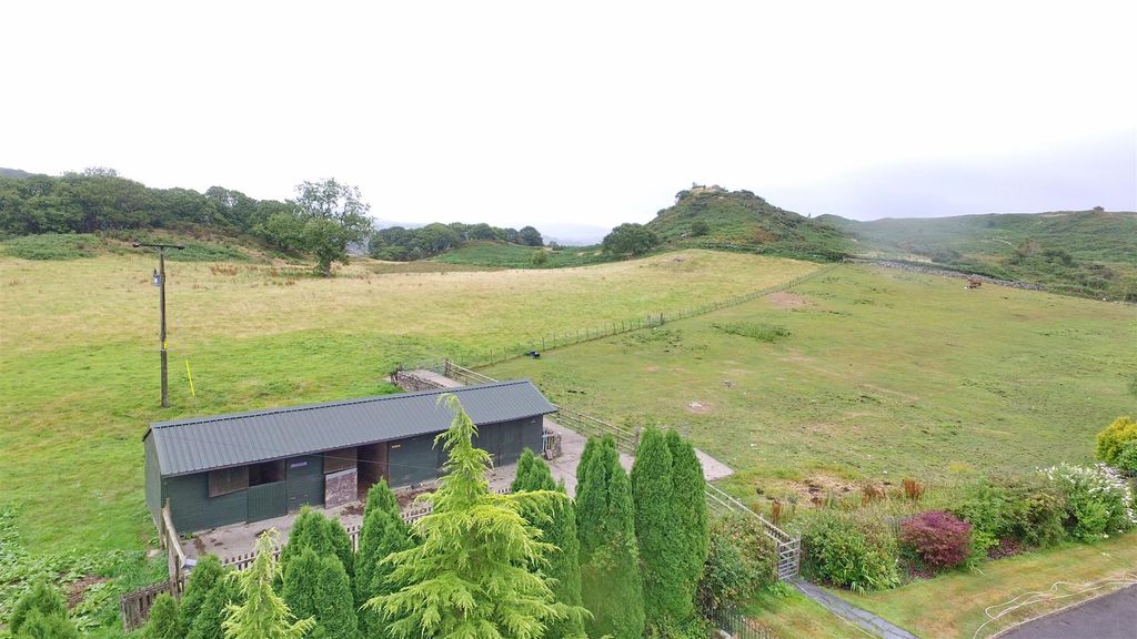 Property photo 2 of 32 Dji_0023.Jpg