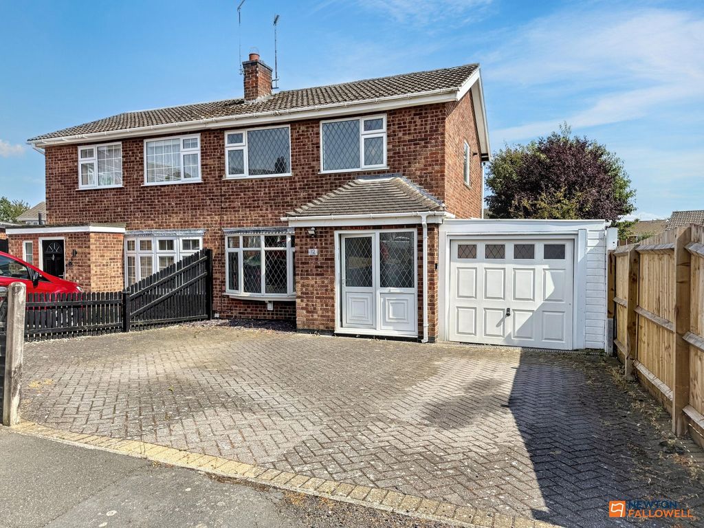 Property photo 1 of 24
