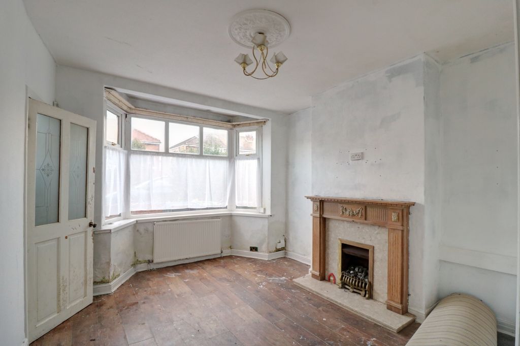 Property photo 2 of 10 Lounge 1.1