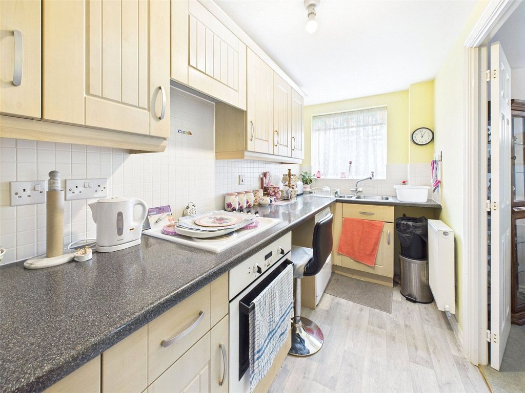 Property photo 3 of 10 Picture No. 04