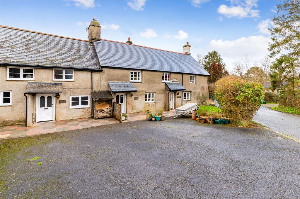 Property photo 2 of 15 Bramley