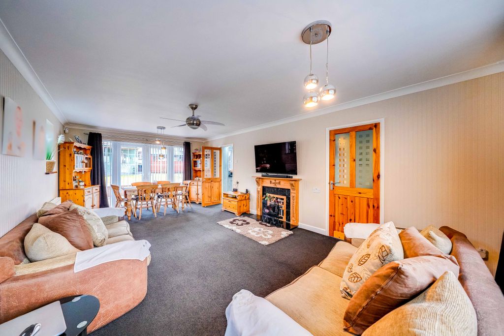 Property photo 3 of 44 9Aeb8F1322Adbef7B59670d2c3E94F2138Df5211.Jpg