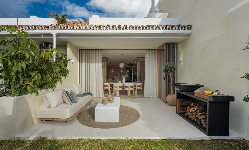 Property photo 2 of 25 Marbella Townhouse Esmarv167 2