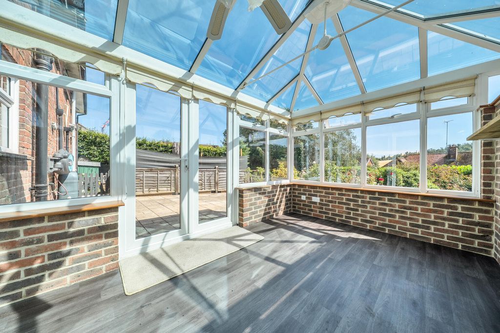 Property photo 3 of 16 Conservatory