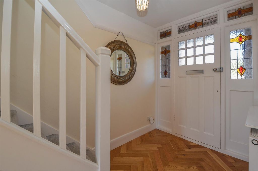 Property photo 2 of 14 Entrance.Jpg