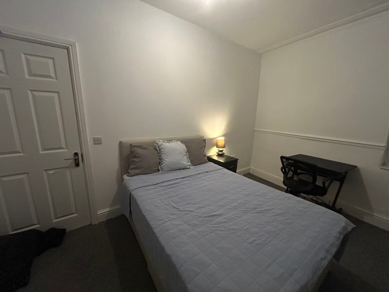 Property photo 2 of 10 Photo 9