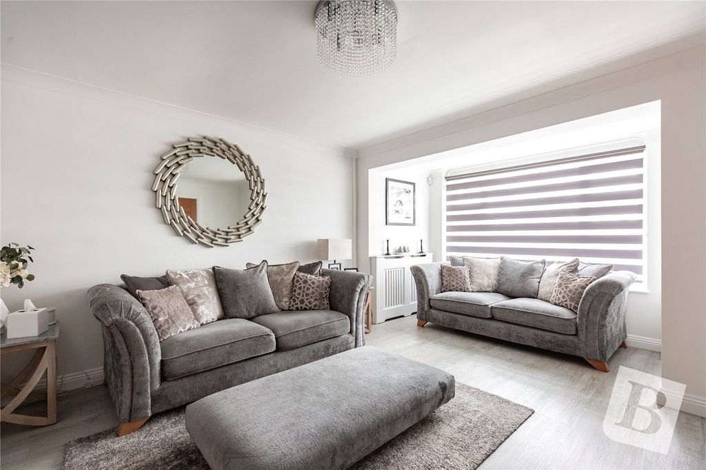 Property photo 2 of 19 Living Room