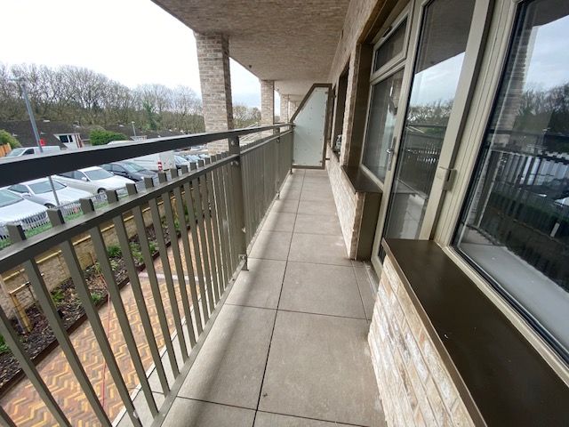 Property photo 2 of 7 Balcony