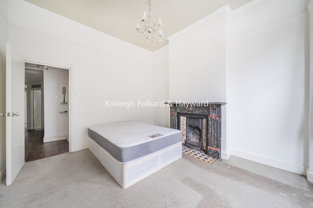 Property photo 3 of 13 Picture No. 27