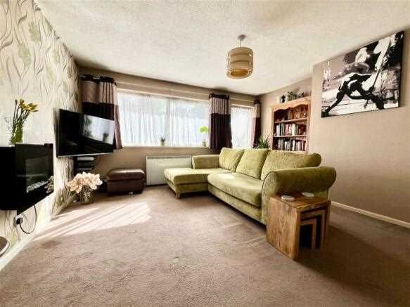 Property photo 3 of 8