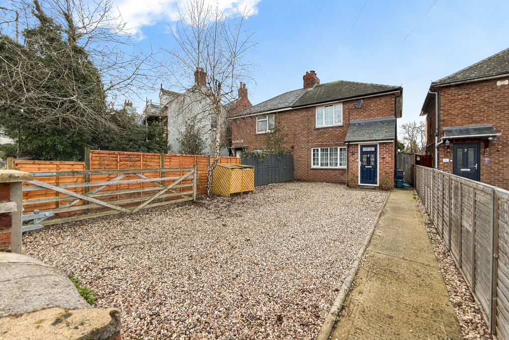 Property photo 2 of 14