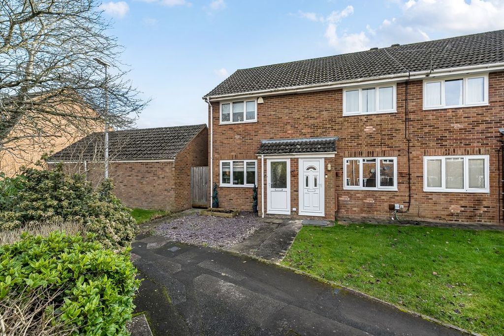 Property photo 1 of 10 14023933696F8Ad703413
