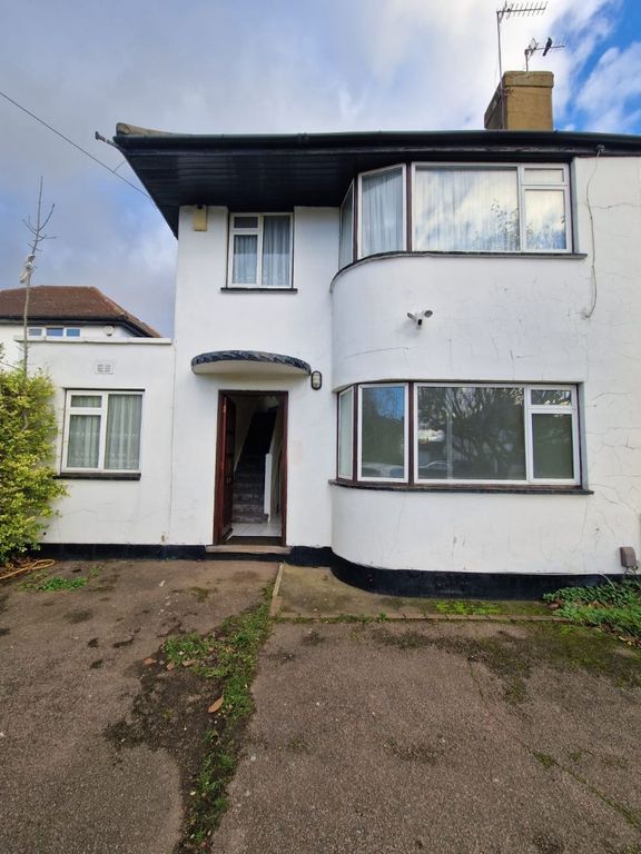 Property photo 1 of 23