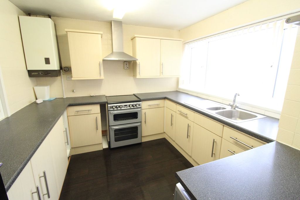 Property photo 3 of 8 Picture No. 08