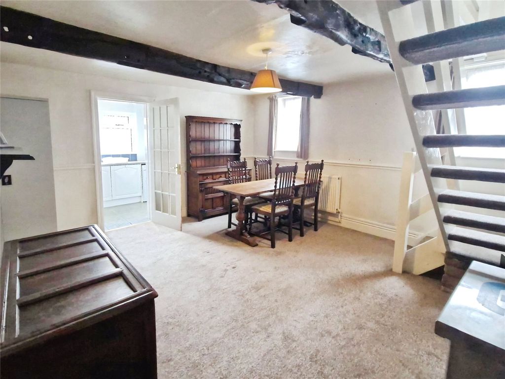 Property photo 3 of 16 Picture No. 06