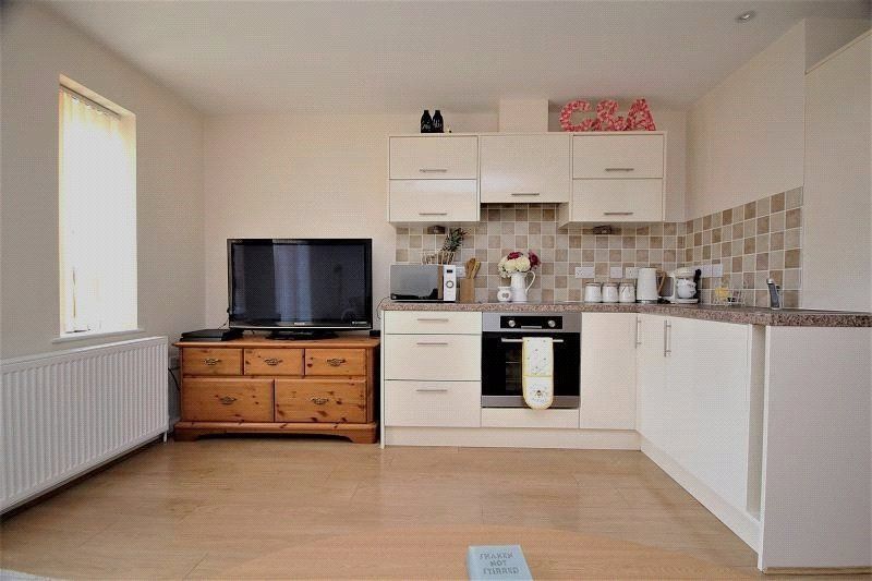 Property photo 2 of 7 Picture No. 20