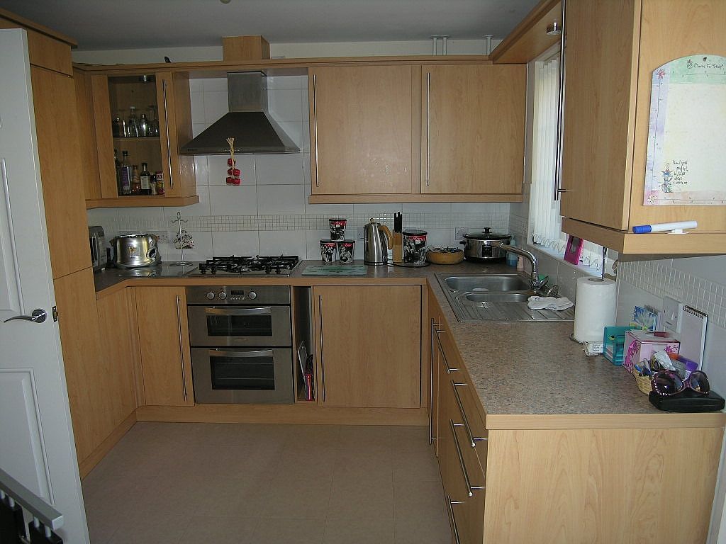Property photo 3 of 8 Photograph 3