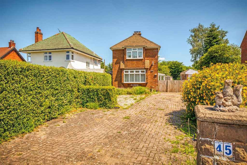 Property photo 1 of 21 45 Derby Front 1.Jpg