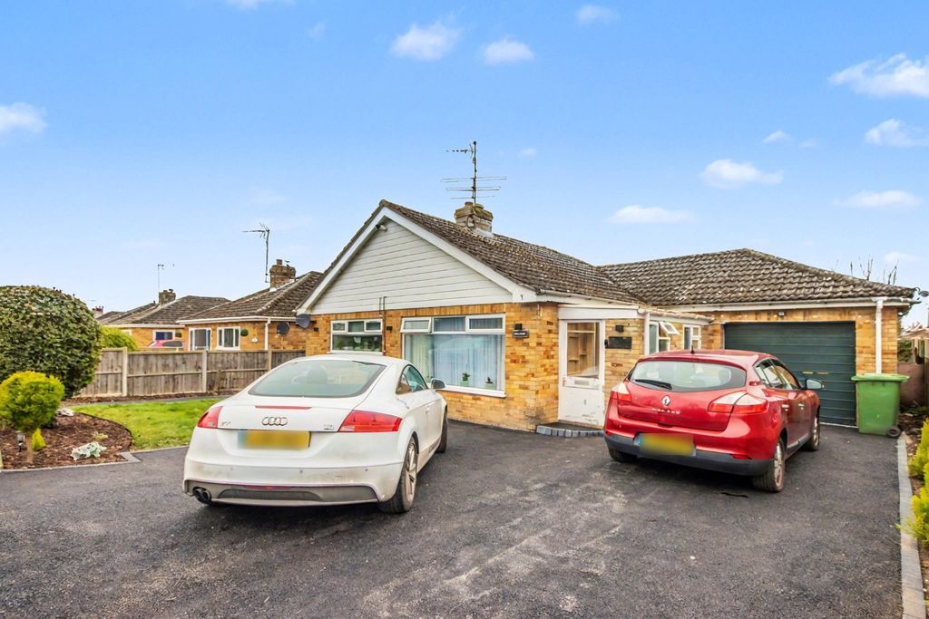 Property photo 1 of 20 4707510