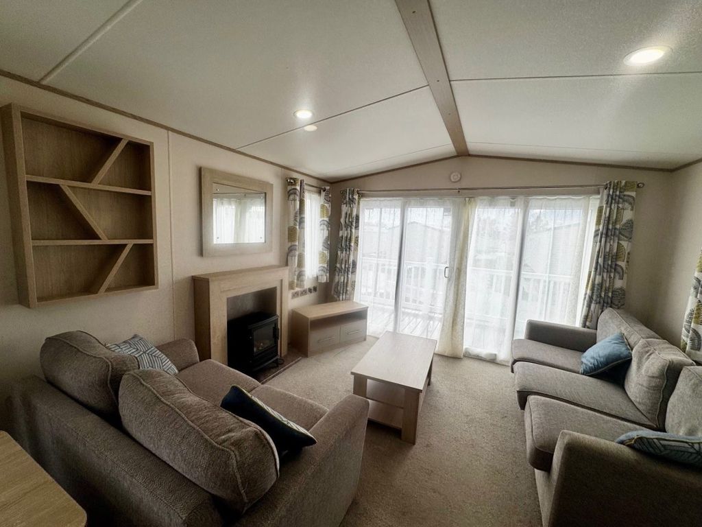Property photo 1 of 6 Car0051799 - Static Caravan