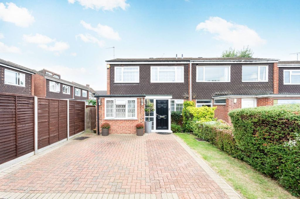 Property photo 2 of 12