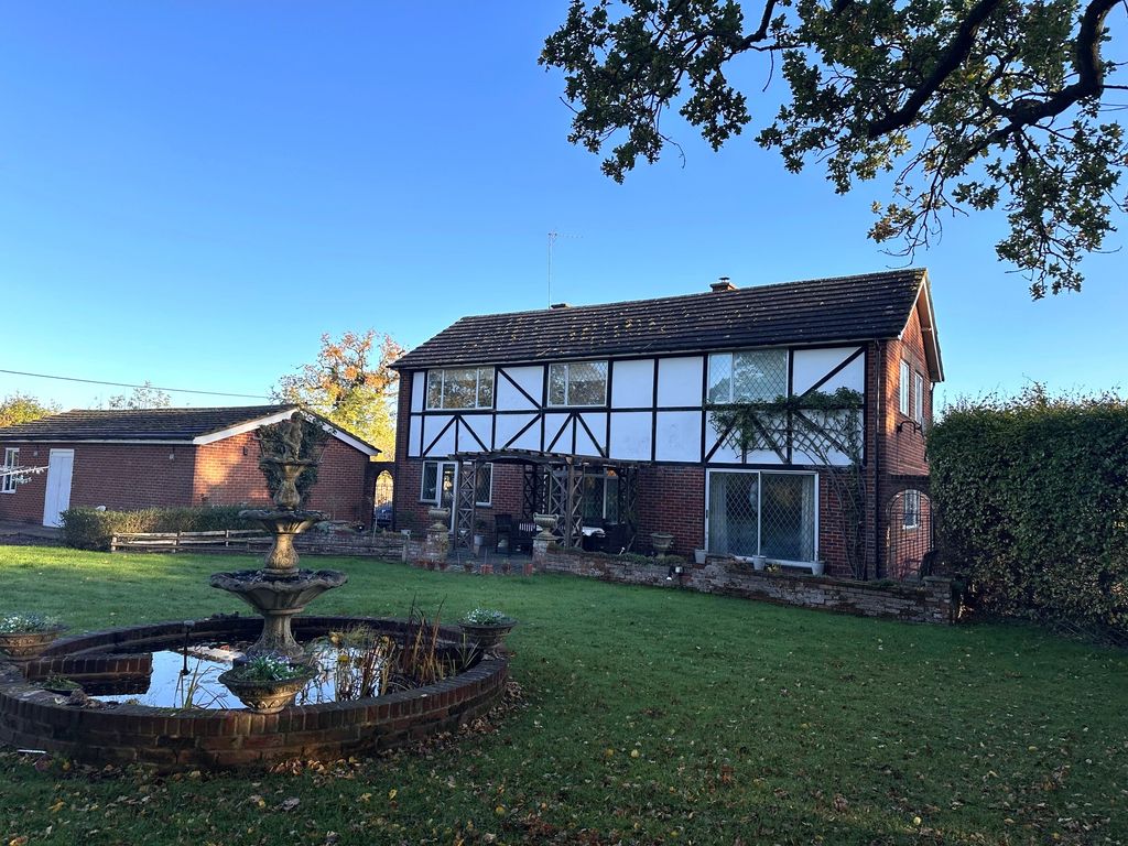 Property photo 1 of 25