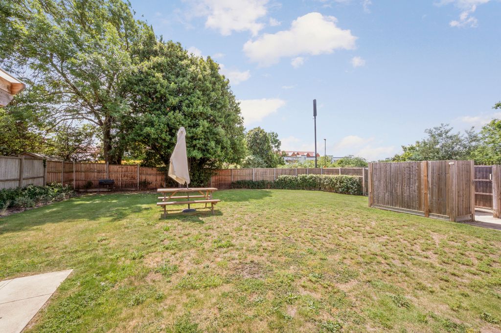 Property photo 3 of 15 Picture No. 15