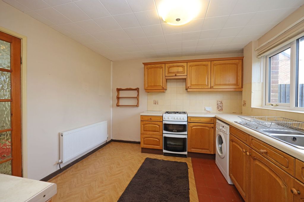 Property photo 2 of 15