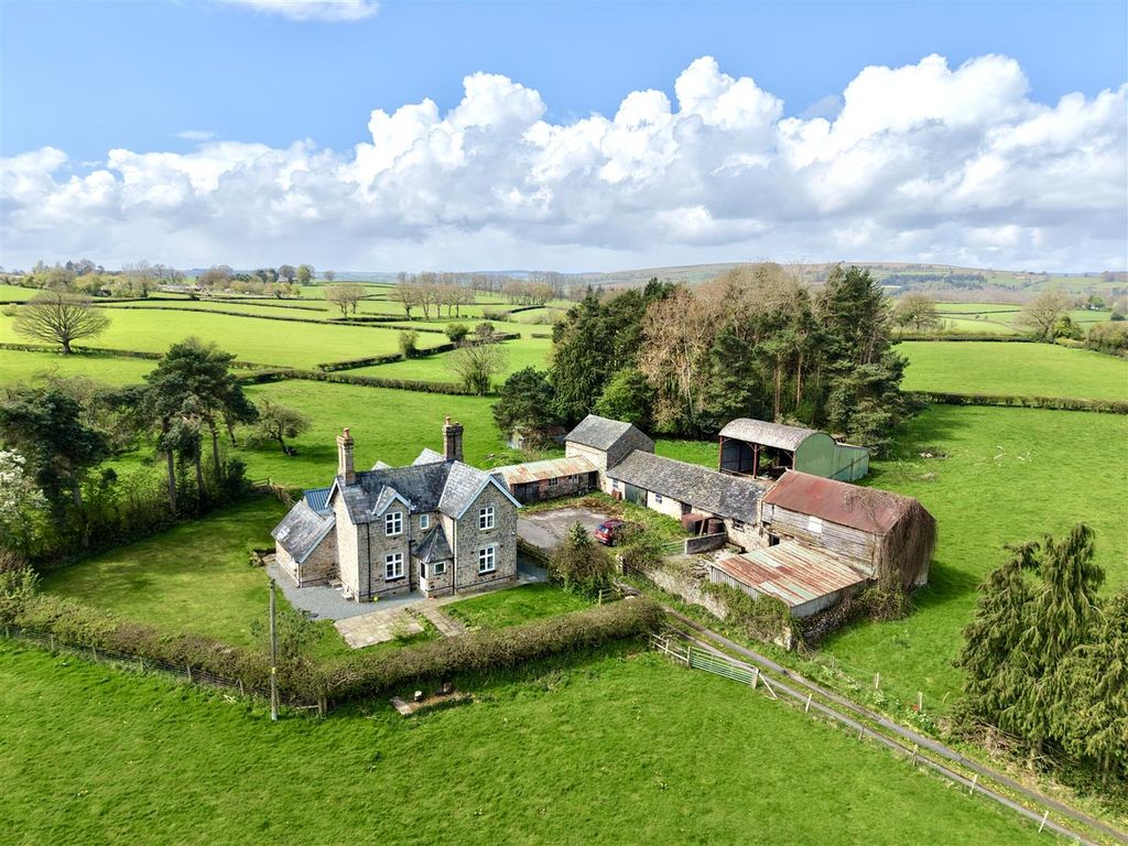 Property photo 1 of 23 Dji_Fly_20260413_124726_0291_1776146473955_Photo.J