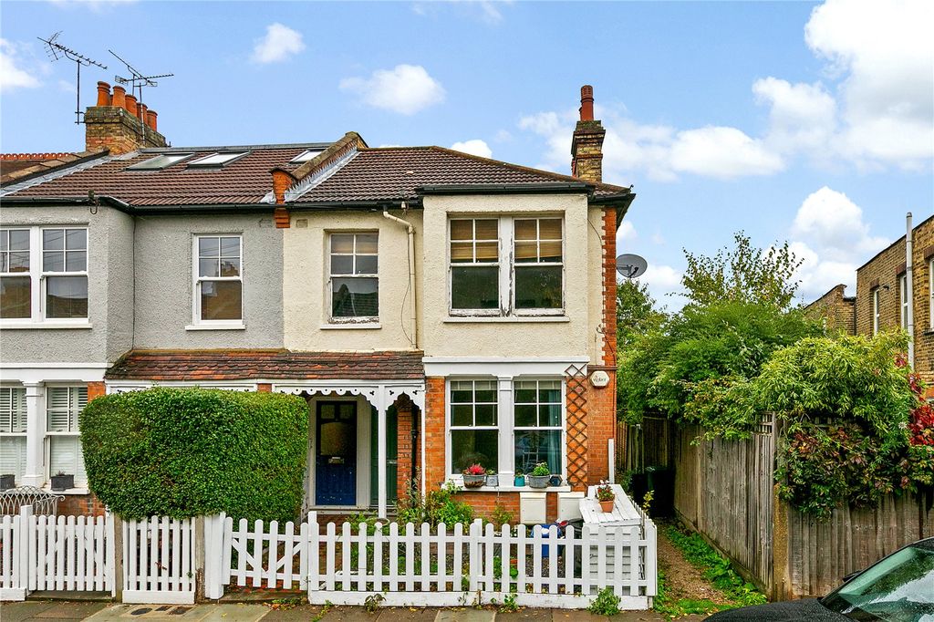 Property photo 3 of 15 Picture No. 11