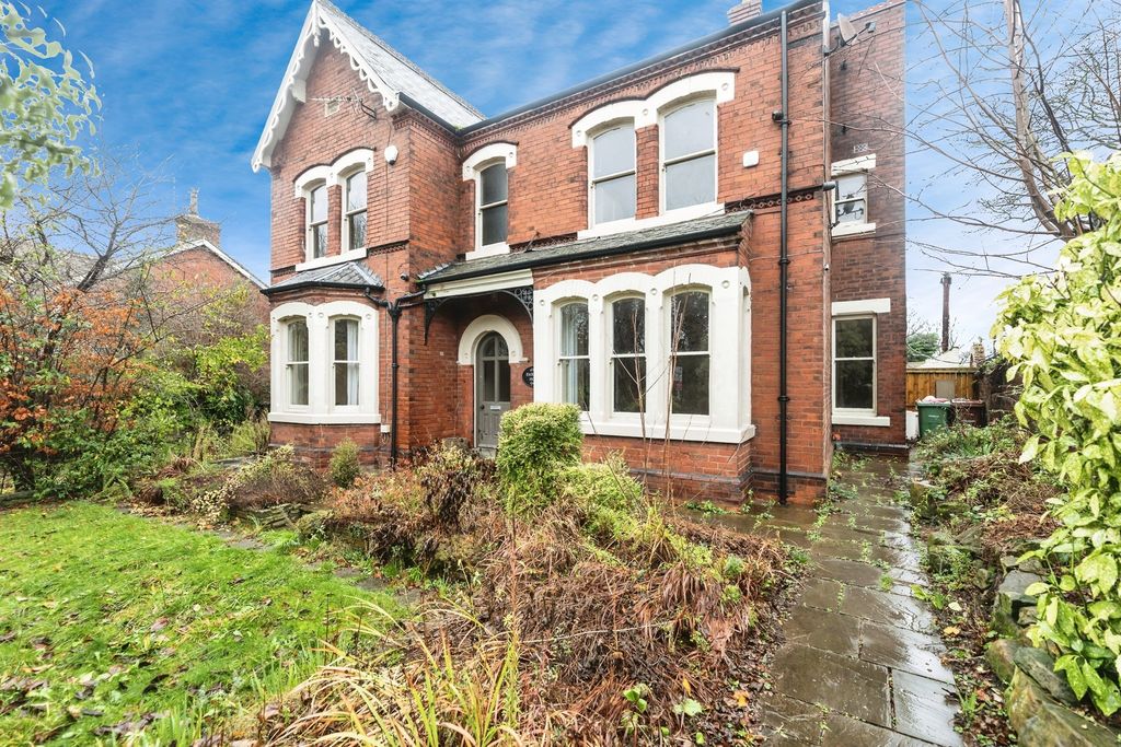 Property photo 1 of 20