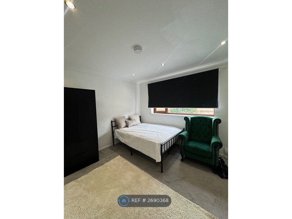 Property photo 1 of 10 Room 5 Double Room- £700-850