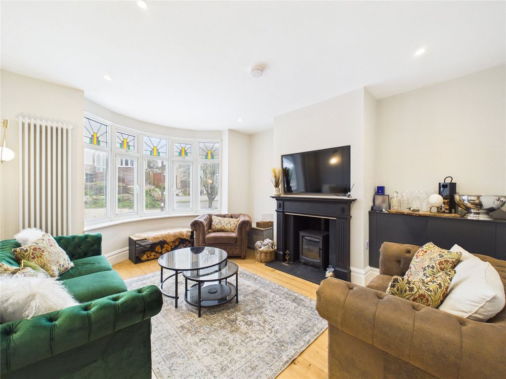 Property photo 3 of 31 Picture No. 38