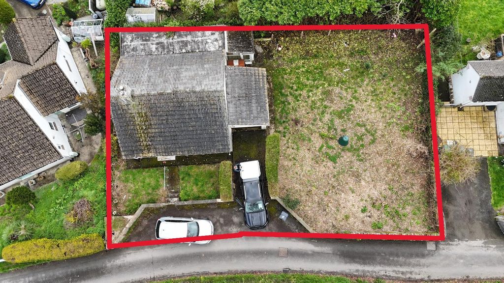 Property photo 3 of 14