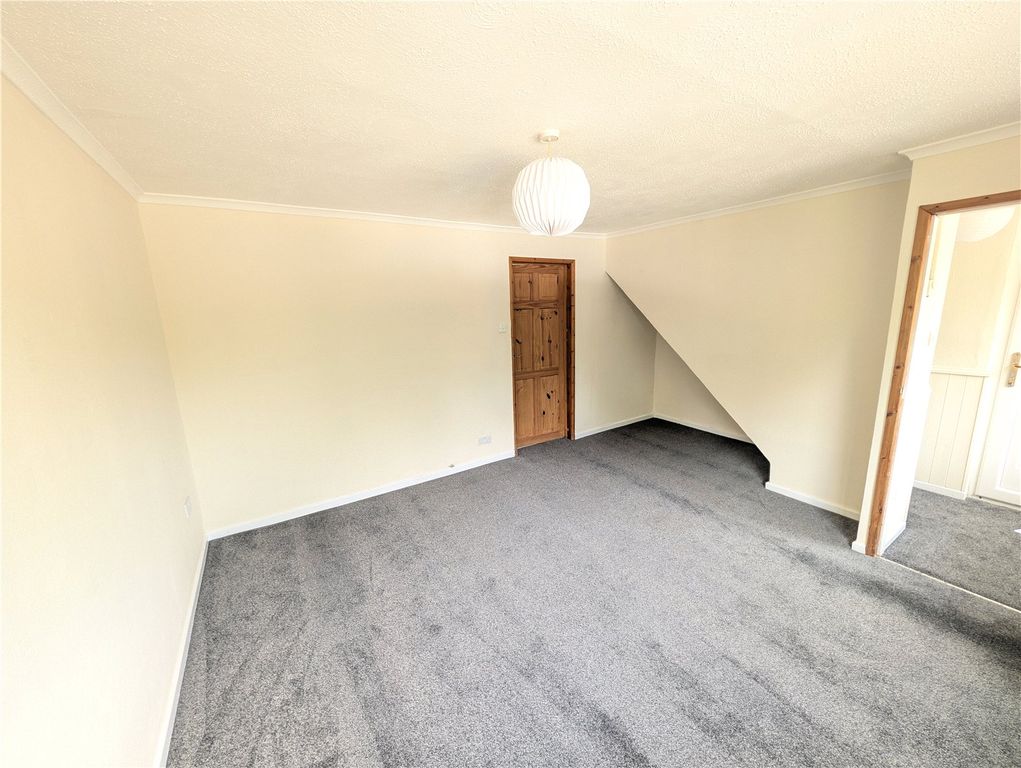 Property photo 2 of 9 Picture No. 13