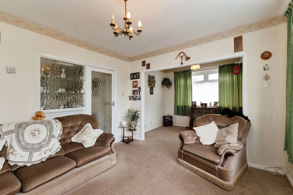 Property photo 3 of 20 Pbox-Img.Jpg