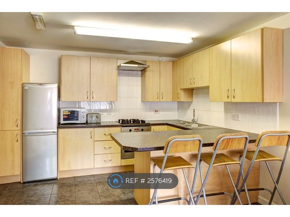 Property photo 3 of 11 9c