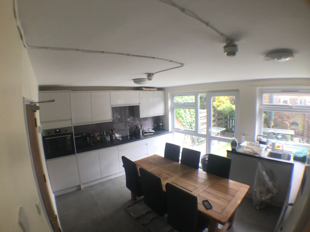 Property photo 2 of 12 Photo 1