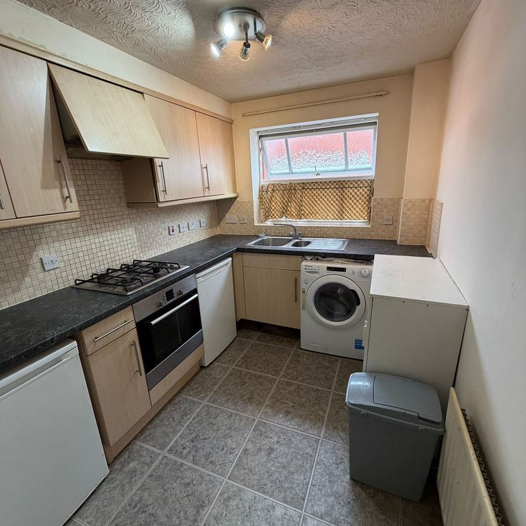 Property photo 3 of 8