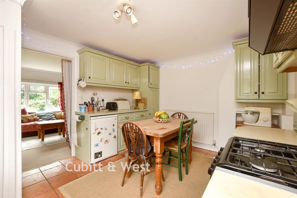 Property photo 1 of 10 Kitchen/Diner