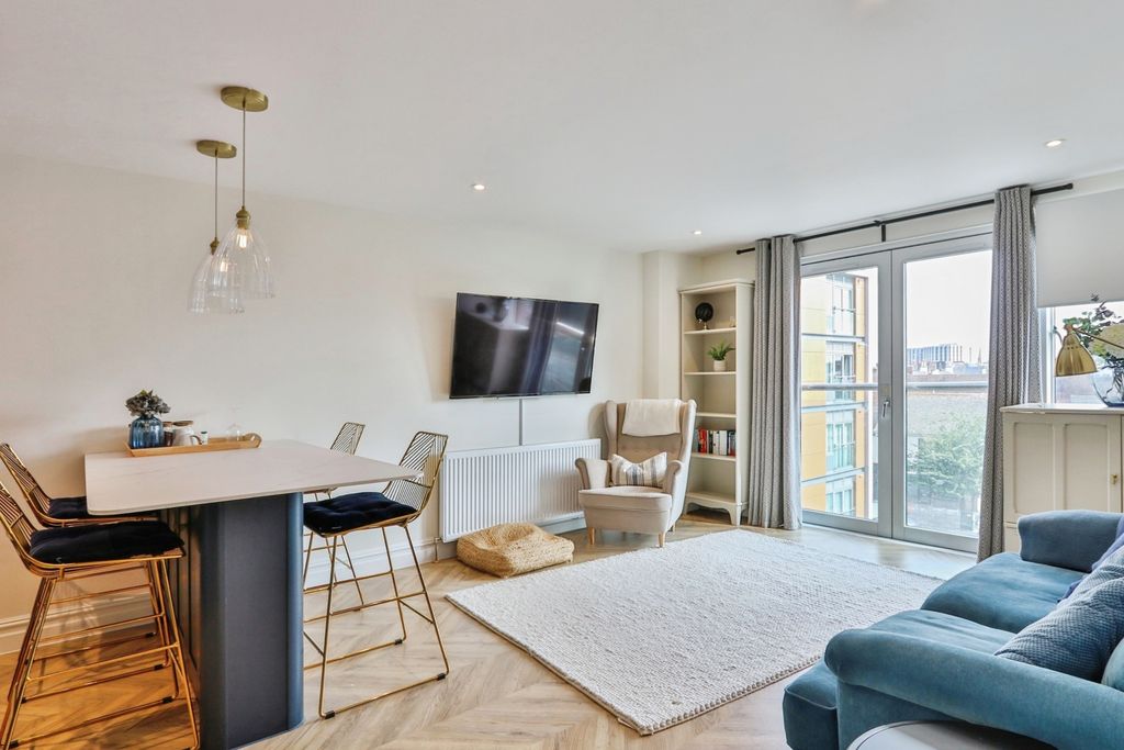 Property photo 1 of 16 Photo