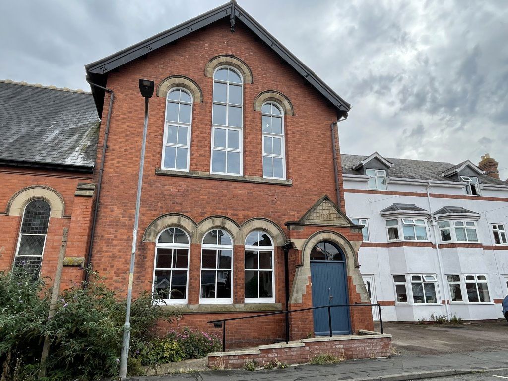 Property photo 1 of 7