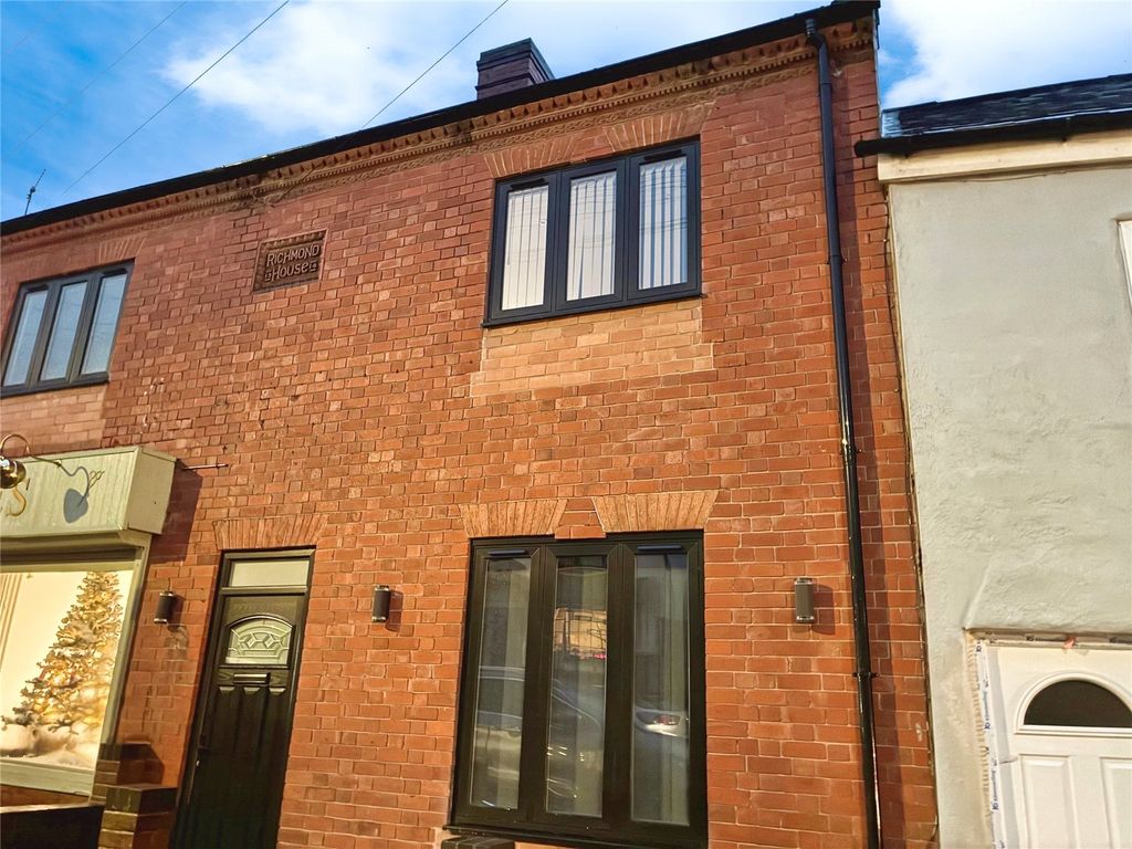 Property photo 1 of 17 Front Of House