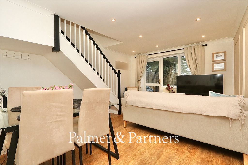 Property photo 3 of 15 Picture No. 03