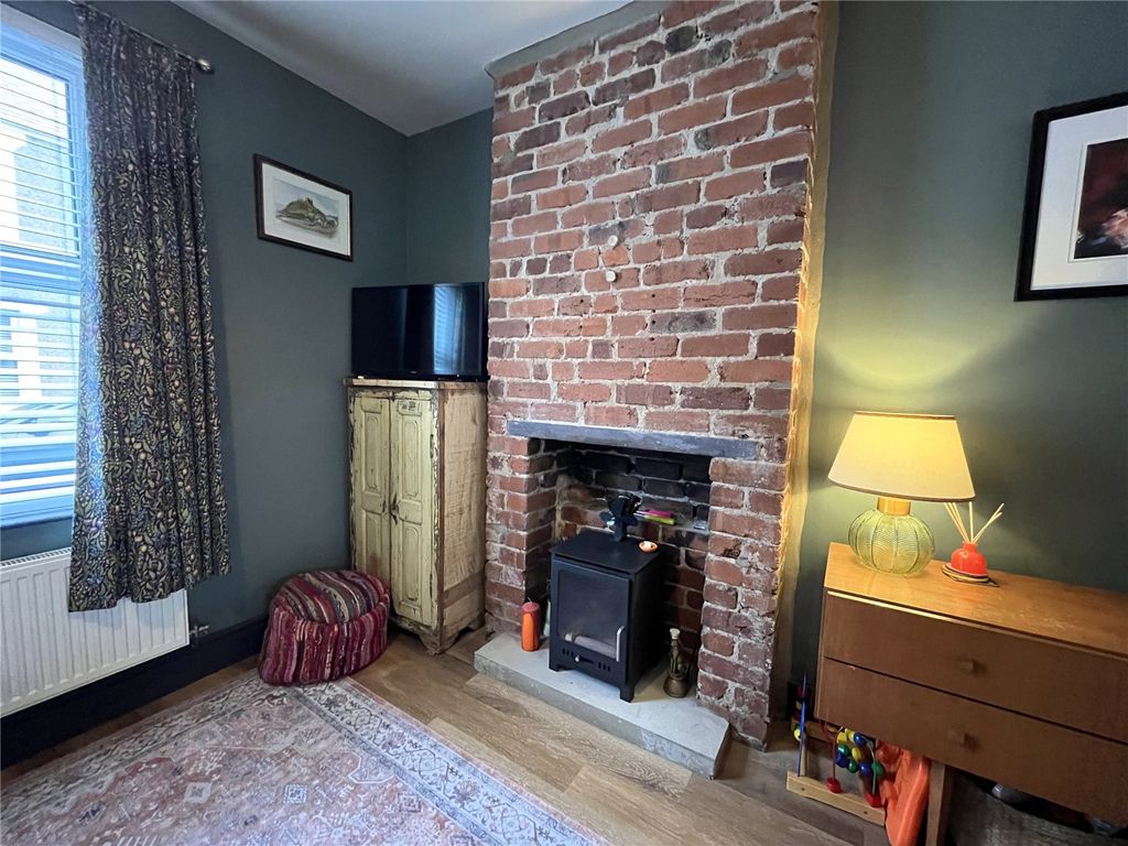 Property photo 3 of 27 Picture No. 43