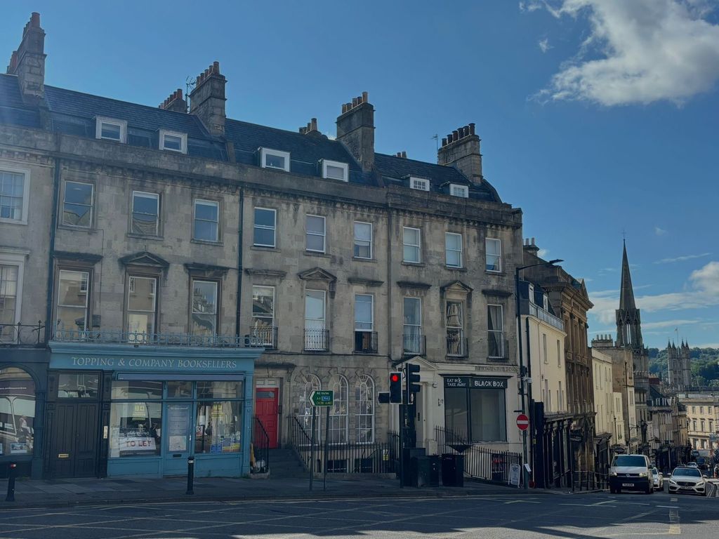 Property photo 1 of 6 A Charming Street View Of A Classic Terraced Build...