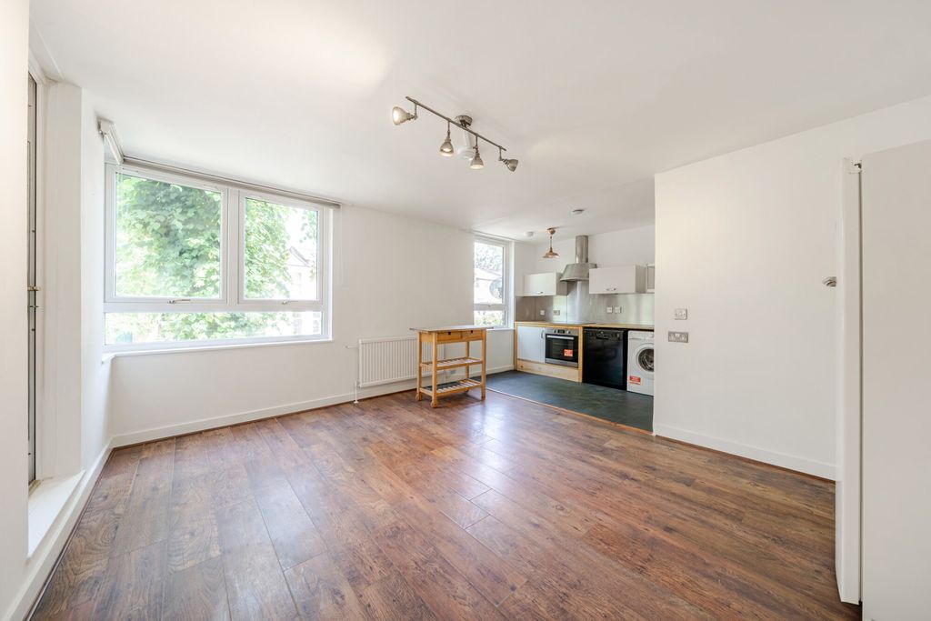Property photo 1 of 14 1483287-8-6A3A84d...