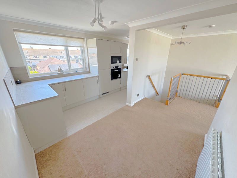 Property photo 3 of 30 Modern Dining Kitchen