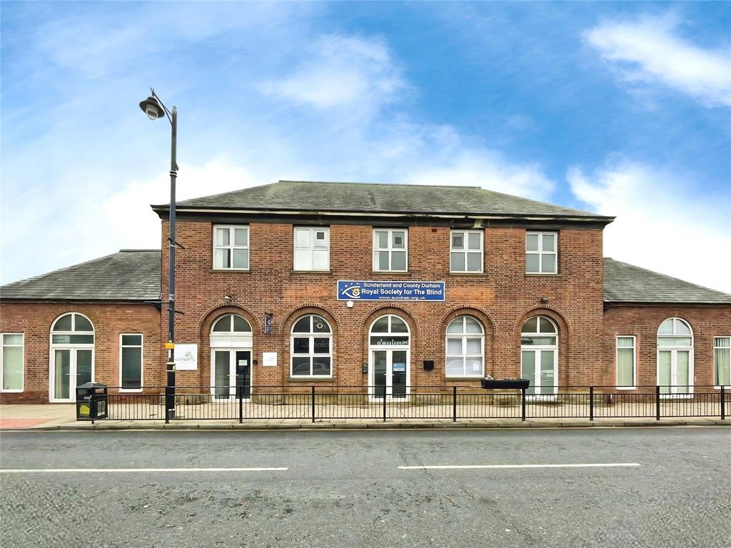 Property photo 1 of 11 Picture No. 02